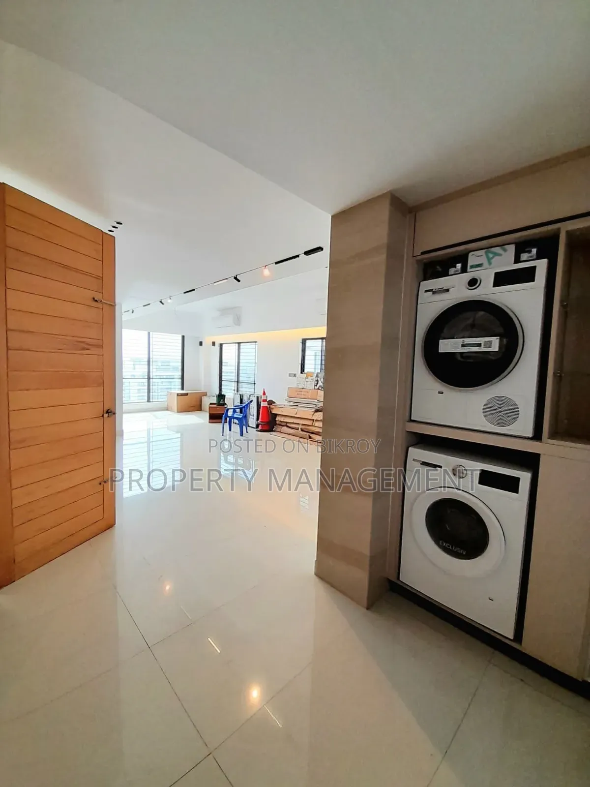 4bdrm Duplex in Gulshan for rent