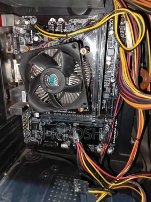 Desktop Computer Asus 4GB Intel Core i3 SSD 128GB