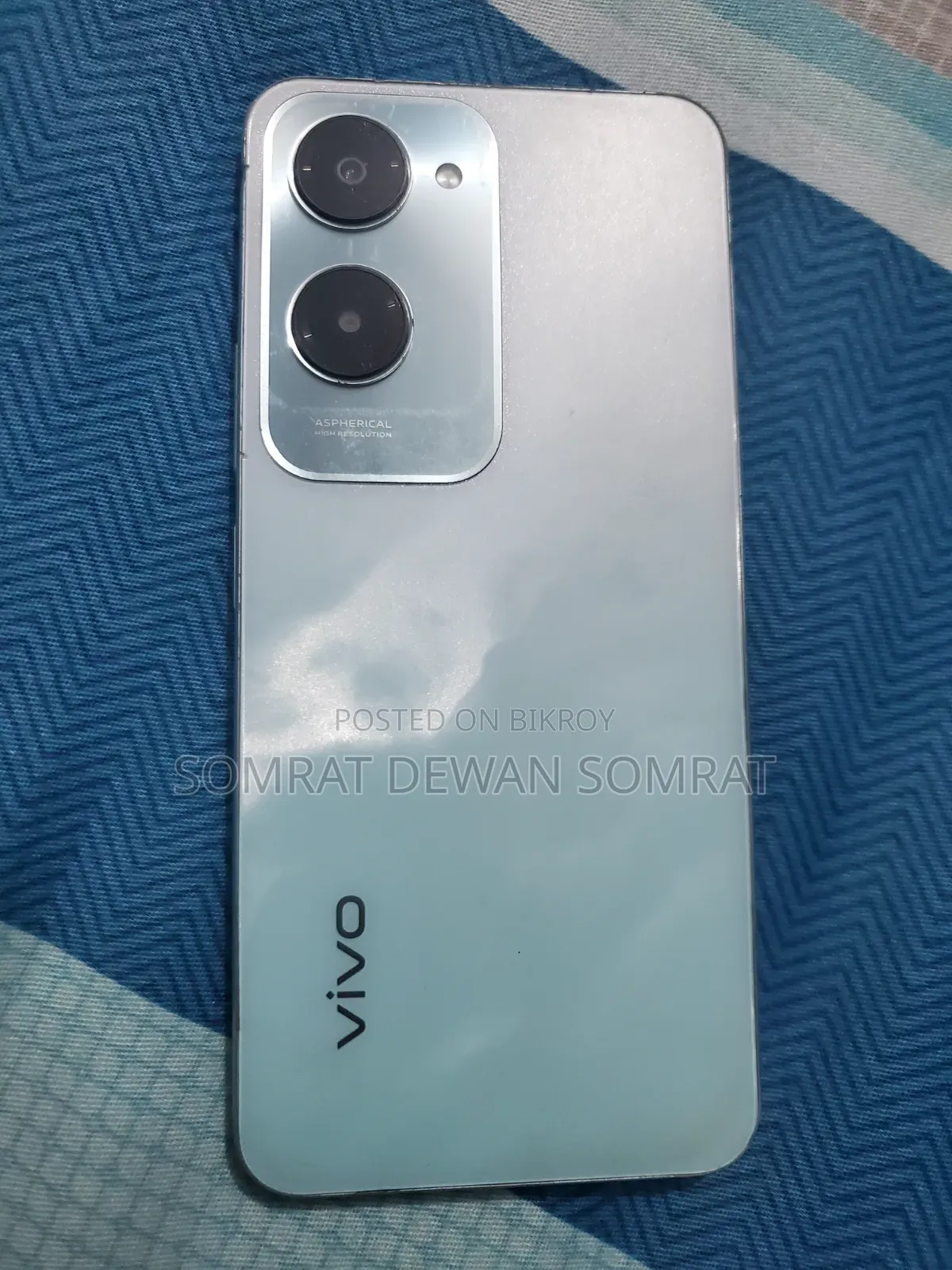 Vivo Y18 128 GB