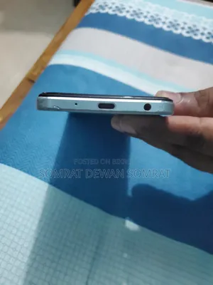 Vivo Y18 128 GB