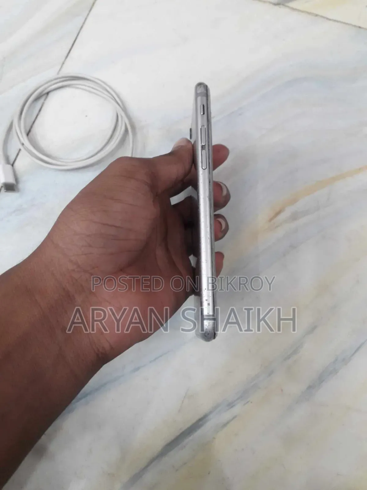 Apple iPhone 6s 16 GB