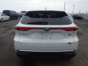 Toyota Harrier 2.5 Hybrid 2021 Pearl