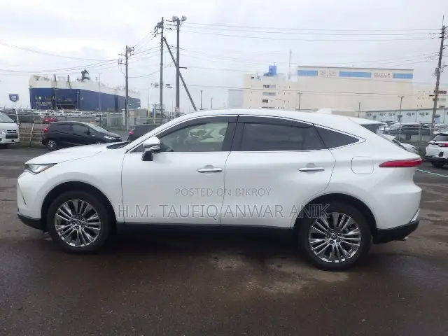 Toyota Harrier 2.5 Hybrid 2021 Pearl