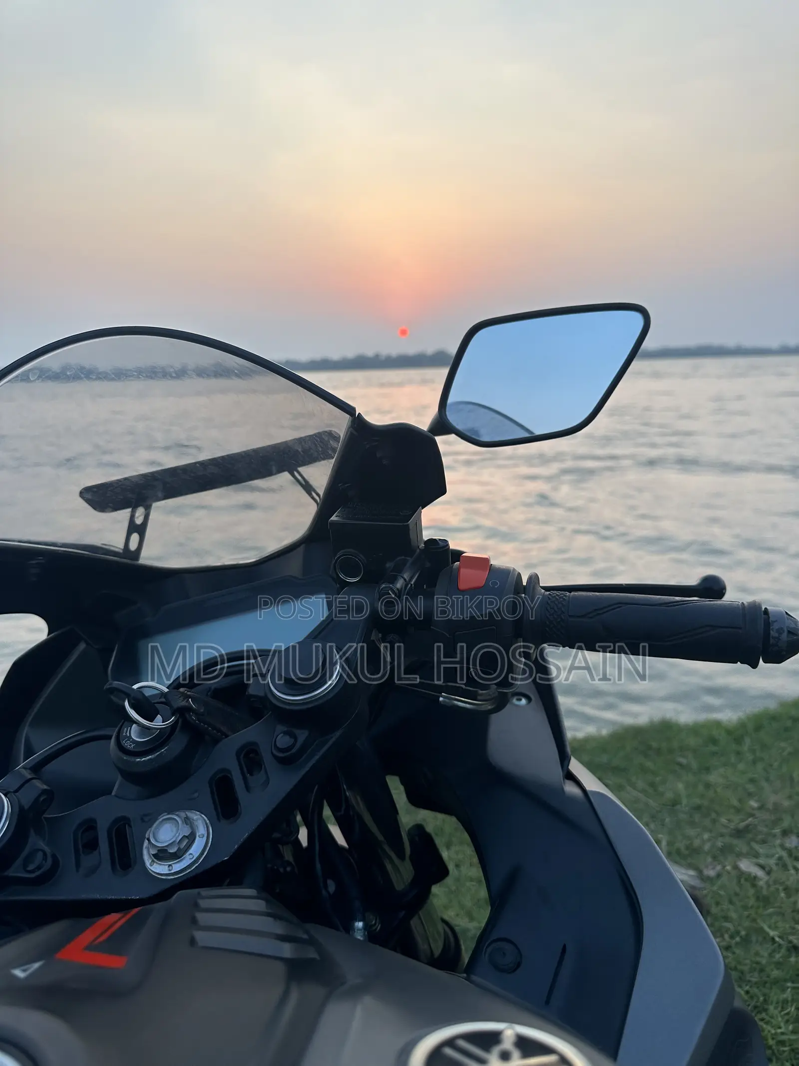 New Yamaha R15 V3 2022 Gray