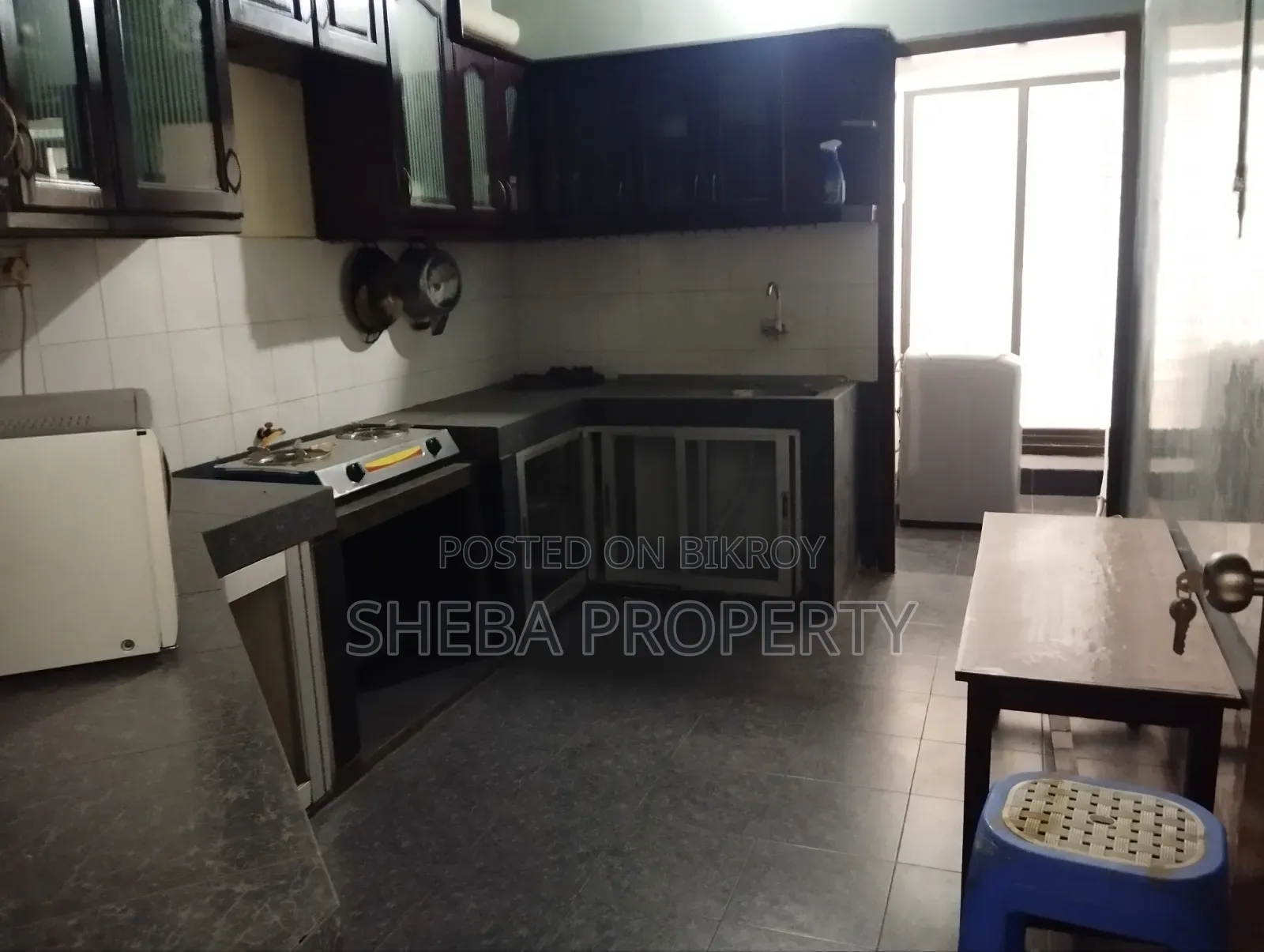 Furnished 4bdrm Apartment in Banani for rent