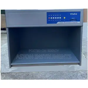 Vteke CAC60-5 2-Feet Color Assessment Cabinet