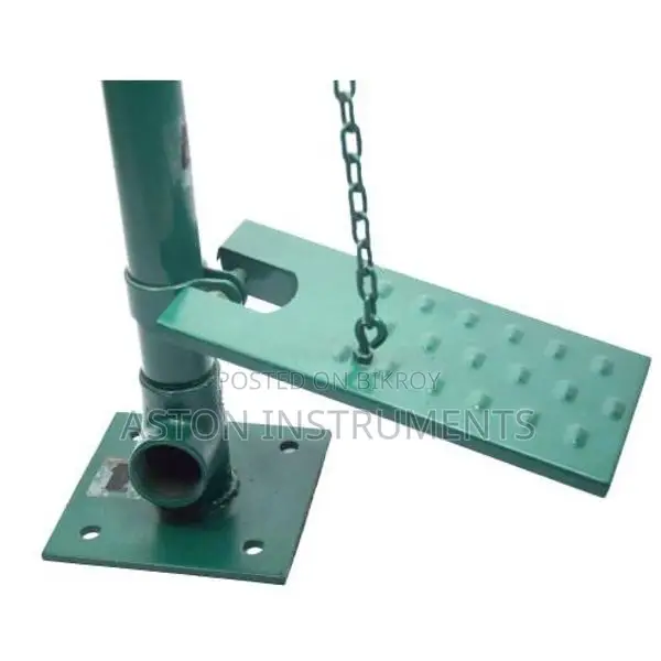 Unicare LSE2GI Eye Wash Foot Pedal Operated
