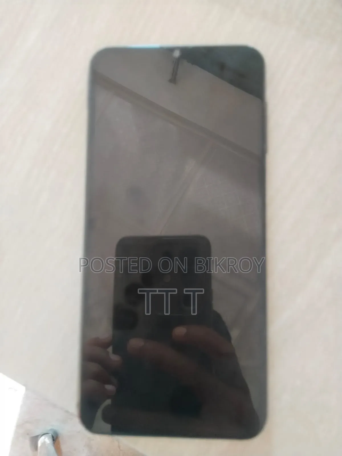 স্যামসাং গ্যালাক্সি এ২০ ৩২ জিবি হোয়াইট