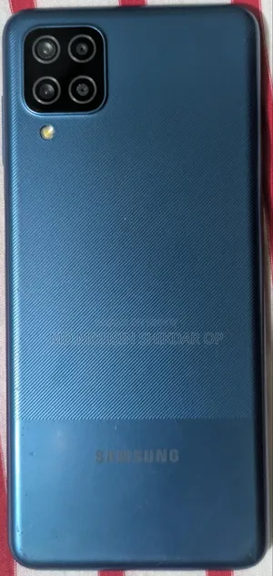 Samsung Galaxy M12 128 GB Blue