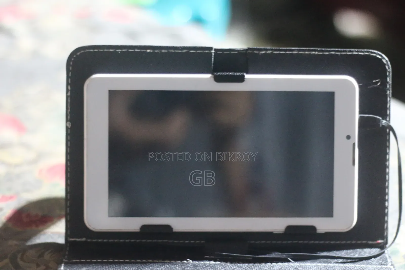 New Tablet 8 GB White