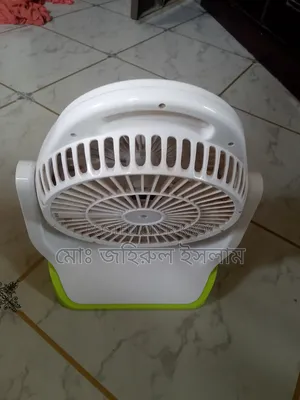 একটি রিচার্জেবল ফ্যান বিক্রি