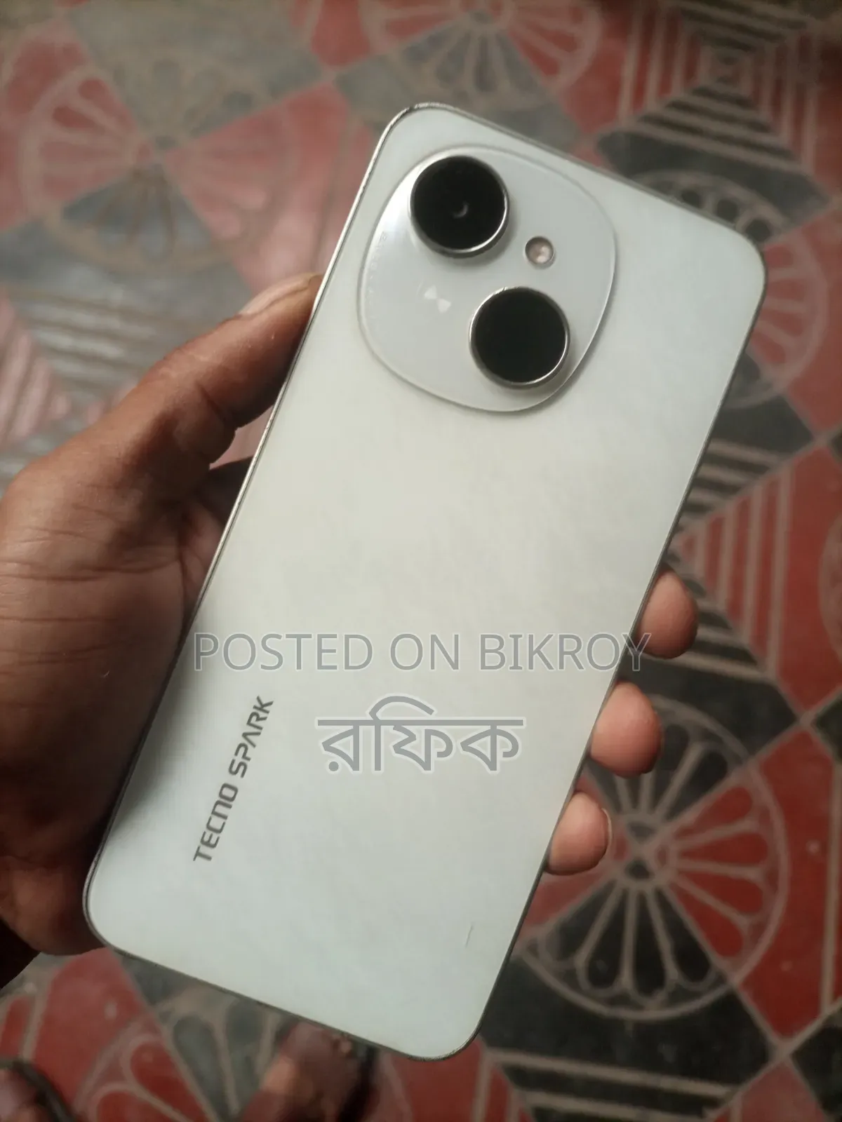 Tecno Spark Go 2 64 GB Silver