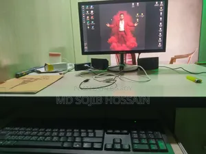 Desktop Computer Lenovo 4GB Intel Core i3 SSD 256GB