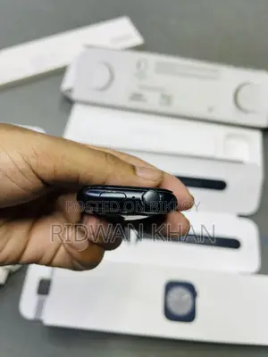 Apple Watch Series 8