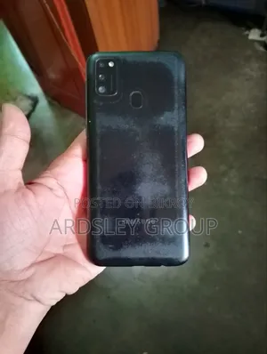 Samsung Galaxy M21 128 GB