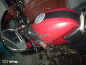 Bajaj Pulsar 150 2004 Red