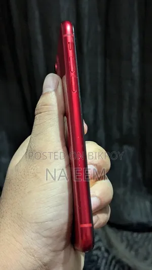 Apple iPhone 11 64 GB Red