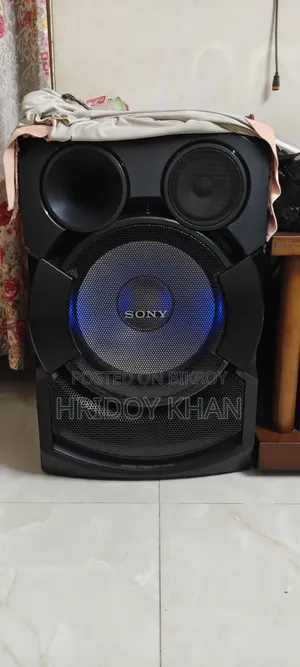 Sony Shake- X70D