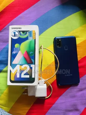 Samsung Galaxy M21 64 GB Blue