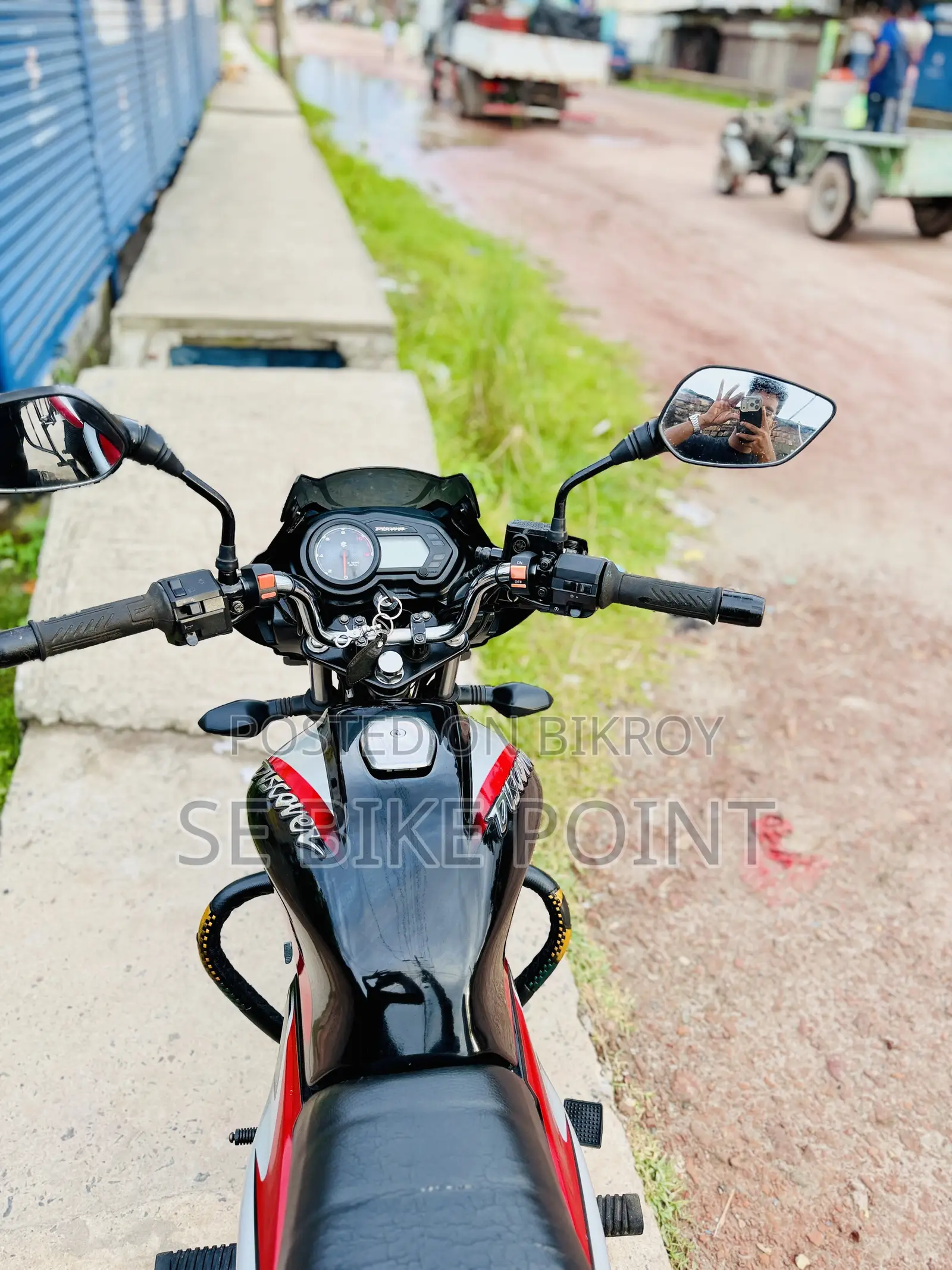 Bajaj Discover 110 2022 Black