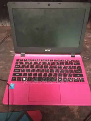 Laptop Acer AcerNote 350 4GB Intel Core 2 Quad SSD 128GB