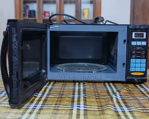 Miyako 20-Liter Microwave Oven