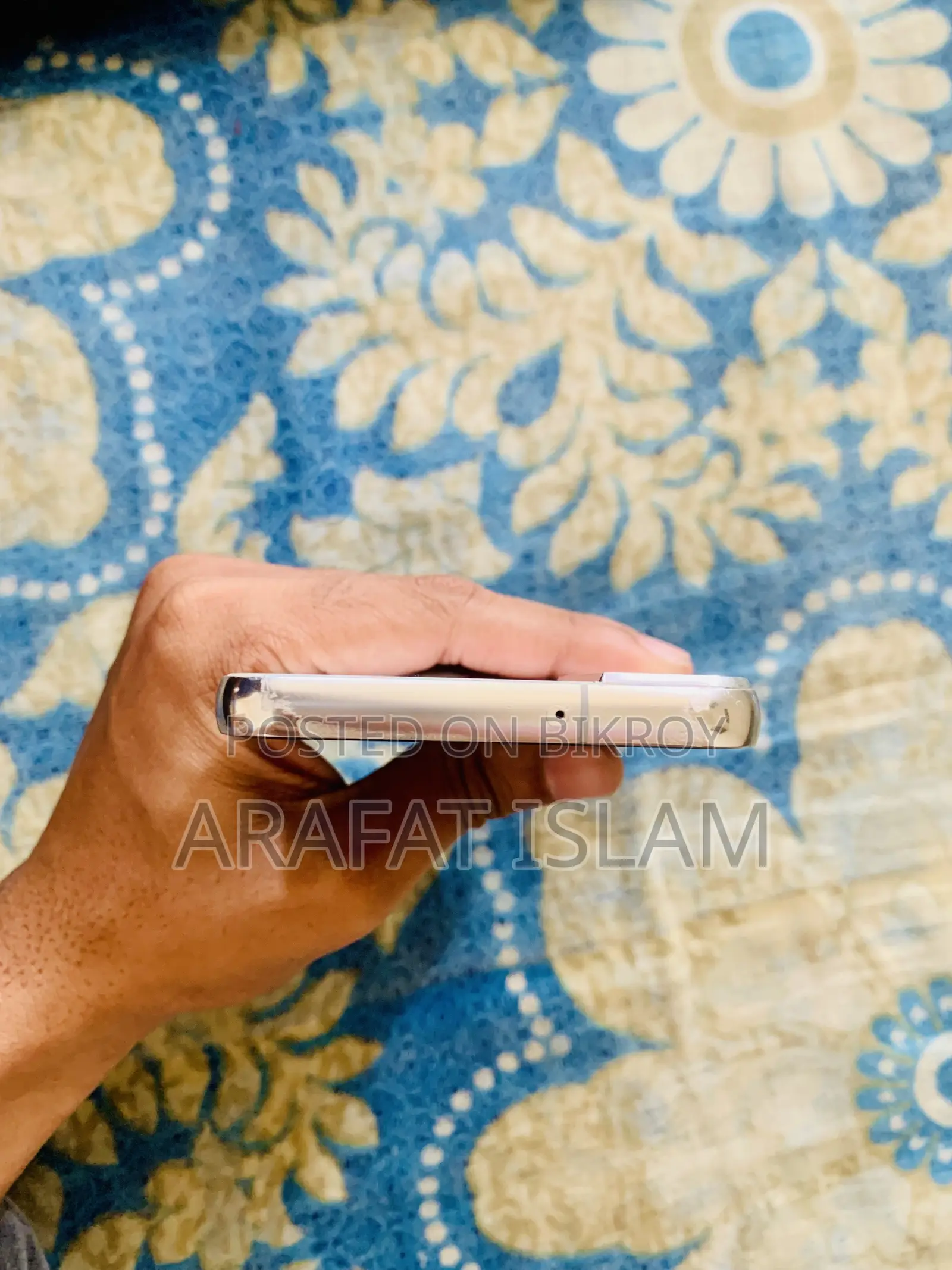 Samsung Galaxy S22 5G 128 GB White