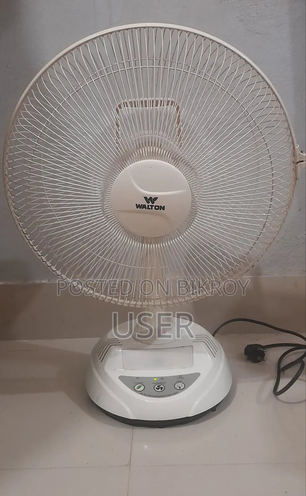 Walton Charger Fan