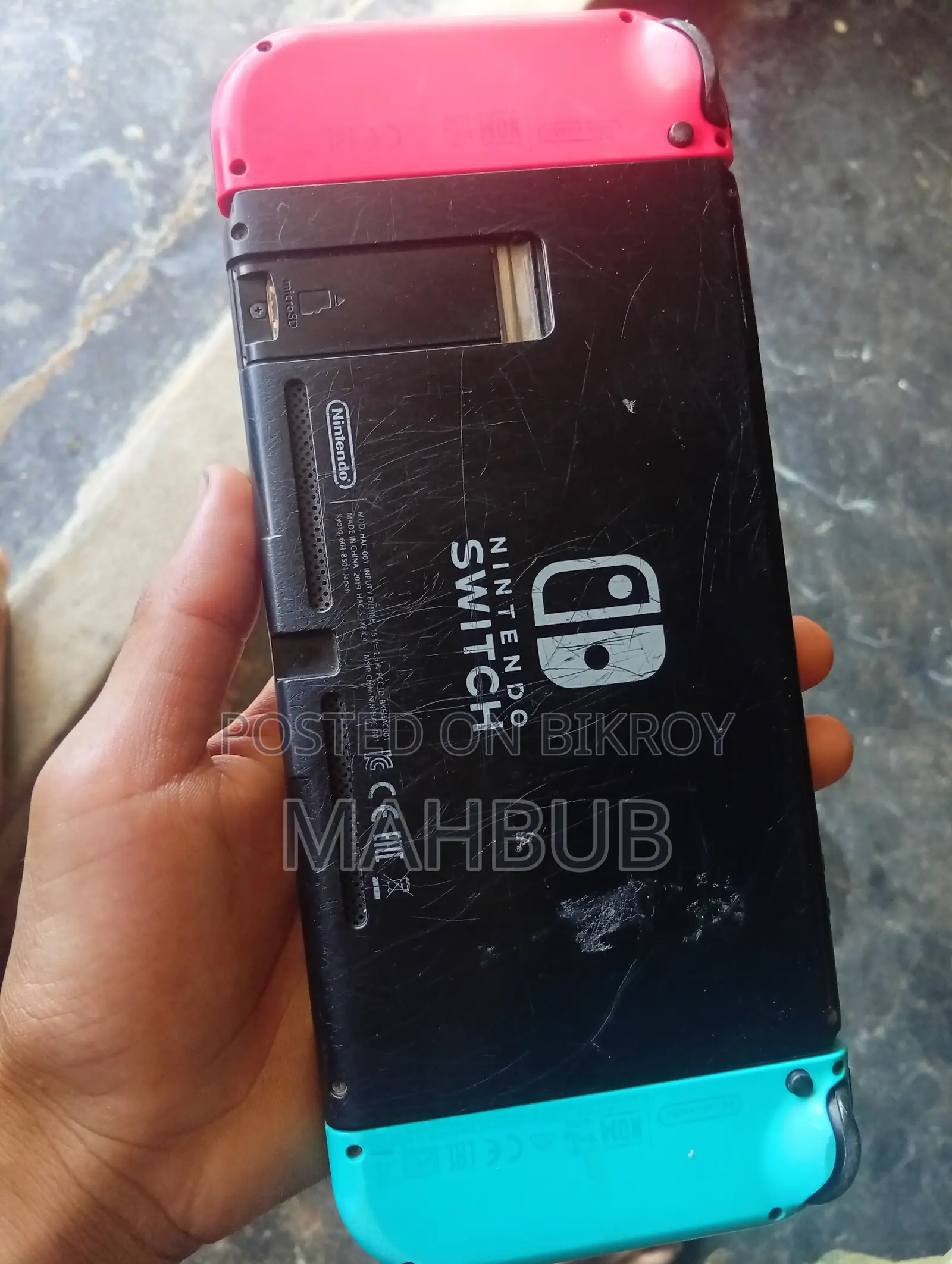 নিন্টেন্ডো সুইচ ভি১ + জয়-কন + কার্স ৩ গেম কার্ড