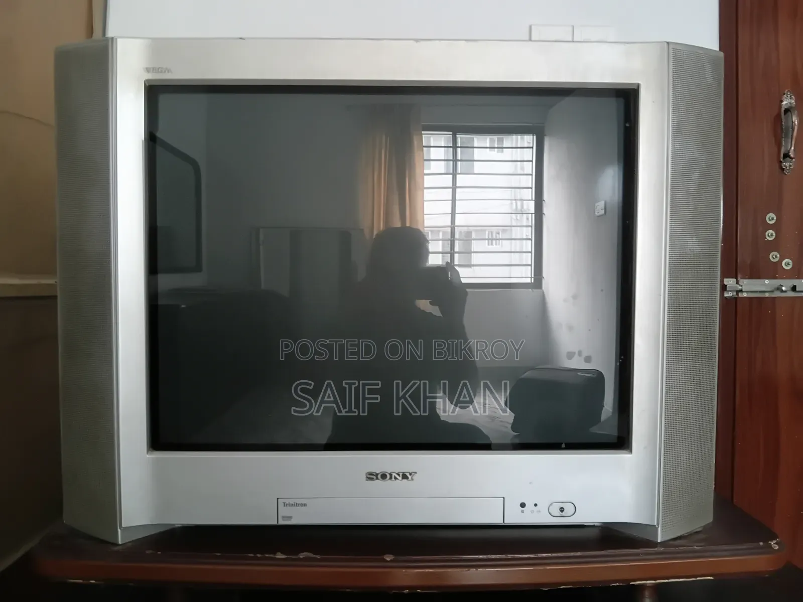 সনি ট্রিনিট্রন কালার টেলিভিশন