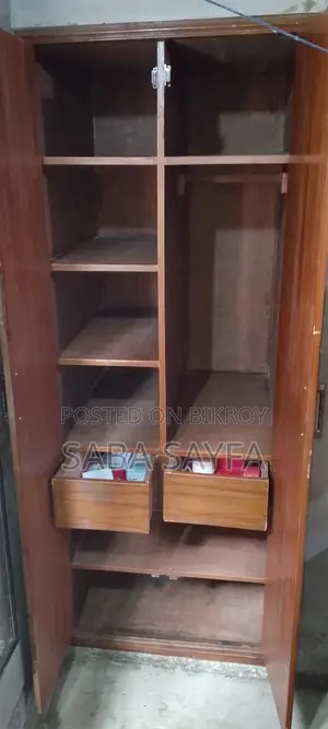 শেগুন বেনিয়ারবোর্ড আলমিরা
