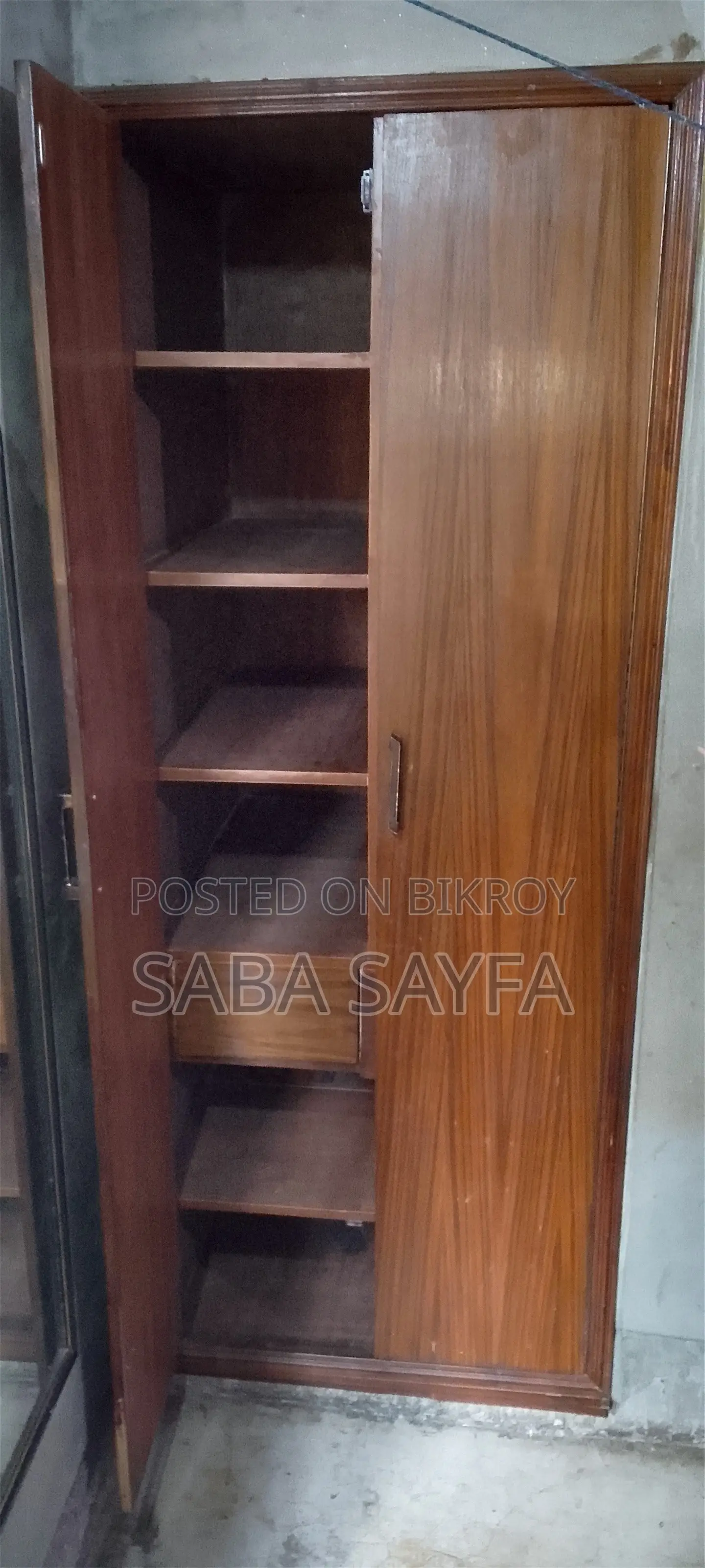 শেগুন বেনিয়ারবোর্ড আলমিরা