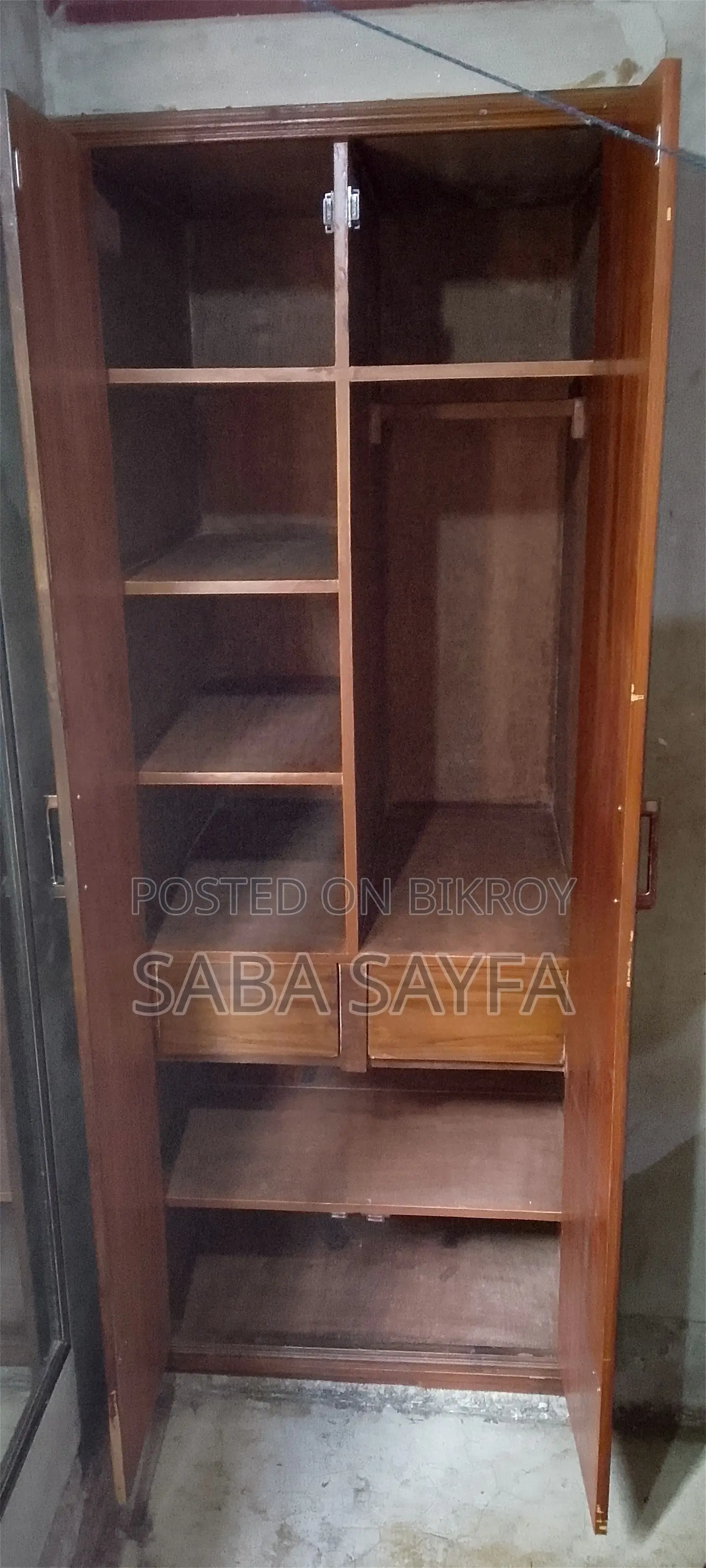 শেগুন বেনিয়ারবোর্ড আলমিরা