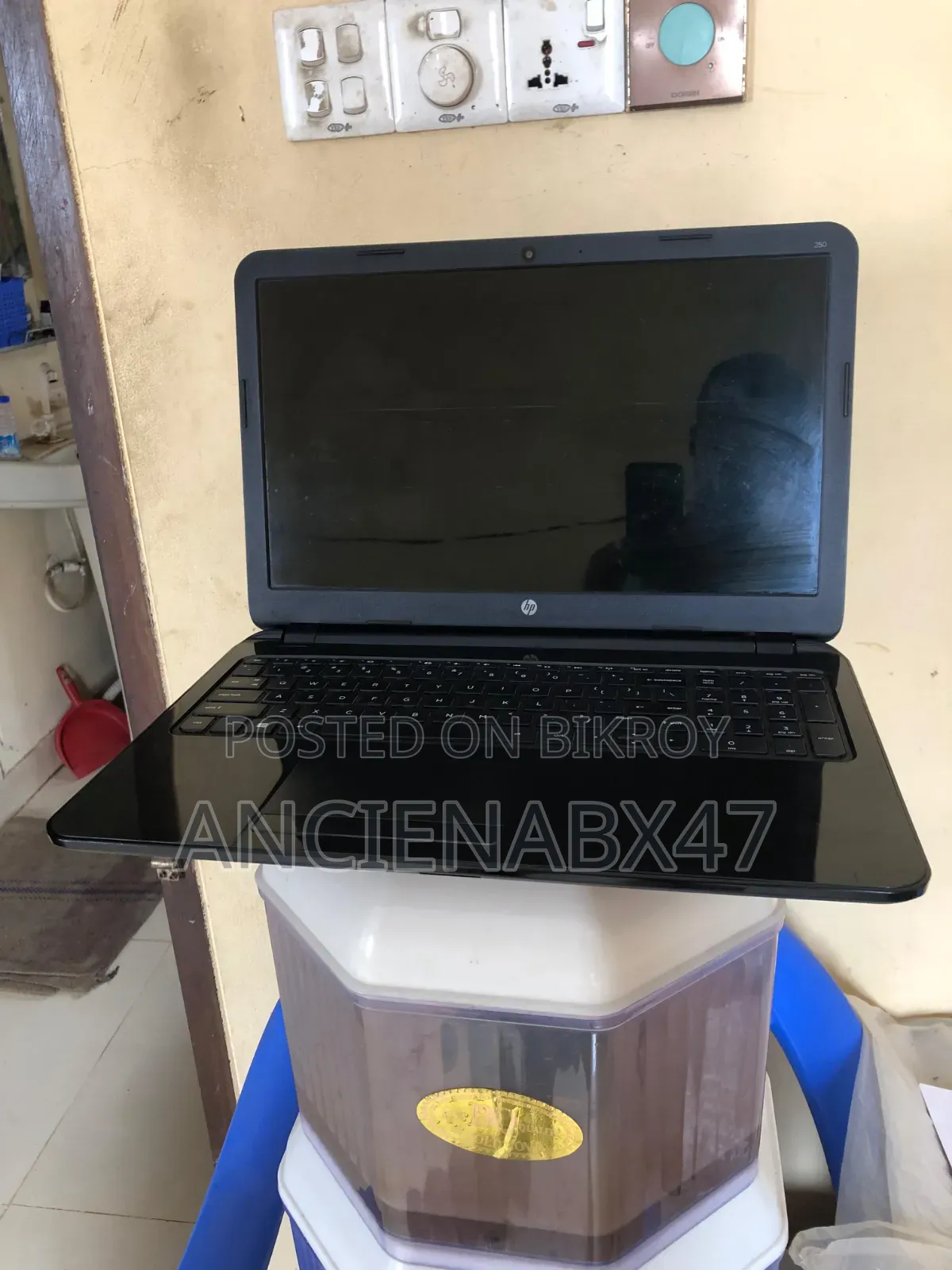 Laptop HP 250 G2 6GB RAM Intel Core i3 512GB SSD