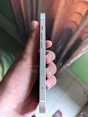 Apple iPhone 13 128 GB White