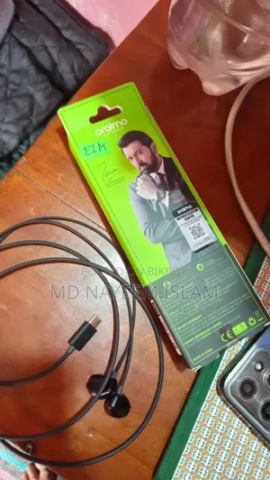 ৩ দিন হয়েছে কিনেছি ভালো মানের হেডফোন