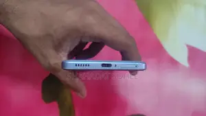 iQOO 256 GB Blue
