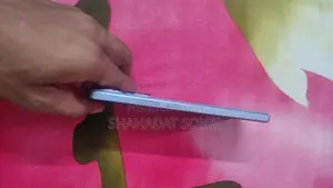 iQOO 256 GB Blue