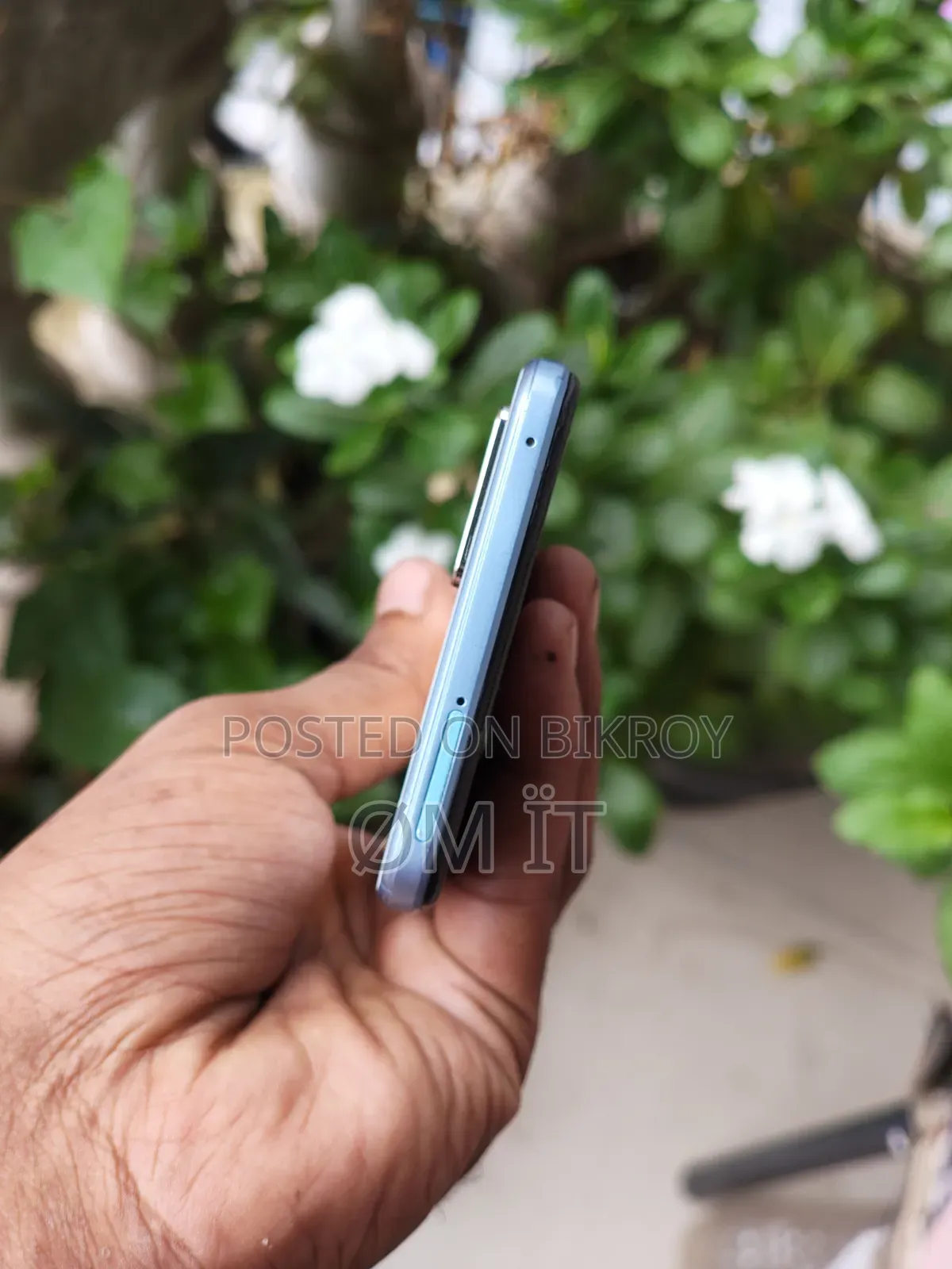 Vivo Y21 64 GB Blue