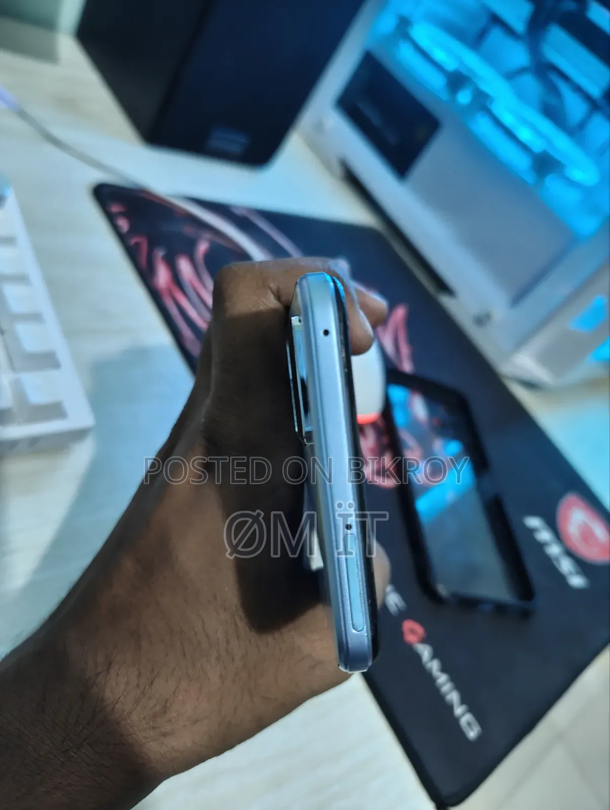 Vivo Y21 64 GB Blue