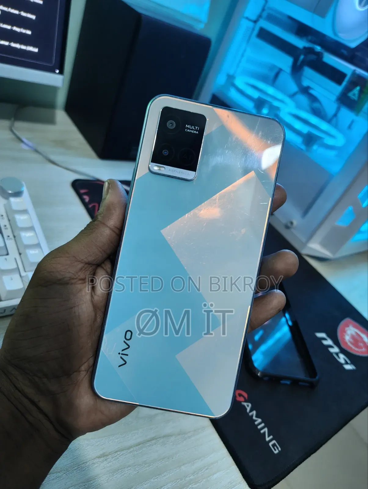 Vivo Y21 64 GB Blue