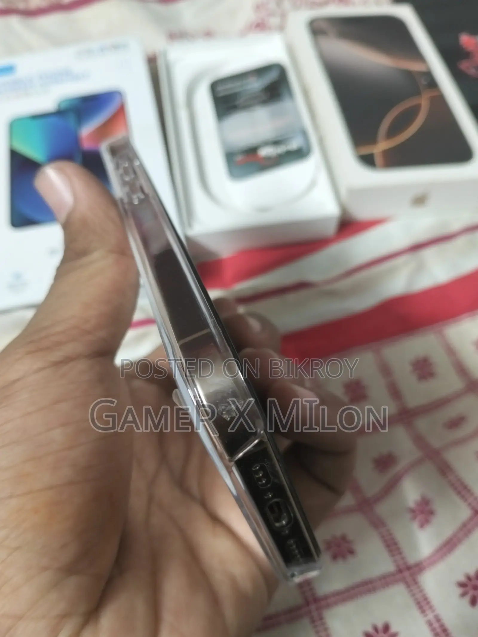 অ্যাপল আইফোন ১৬ প্রো ১২৮ জিবি রোজ গোল্ড