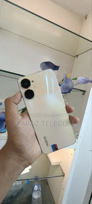 New Realme V30 128 GB