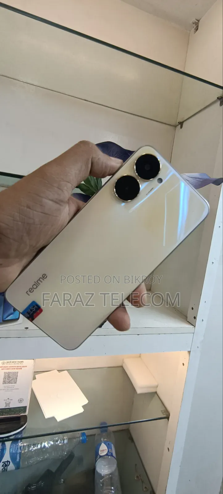 New Realme V30 128 GB