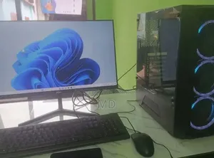 Desktop Computer 8GB Intel Core i5 SSD 256GB