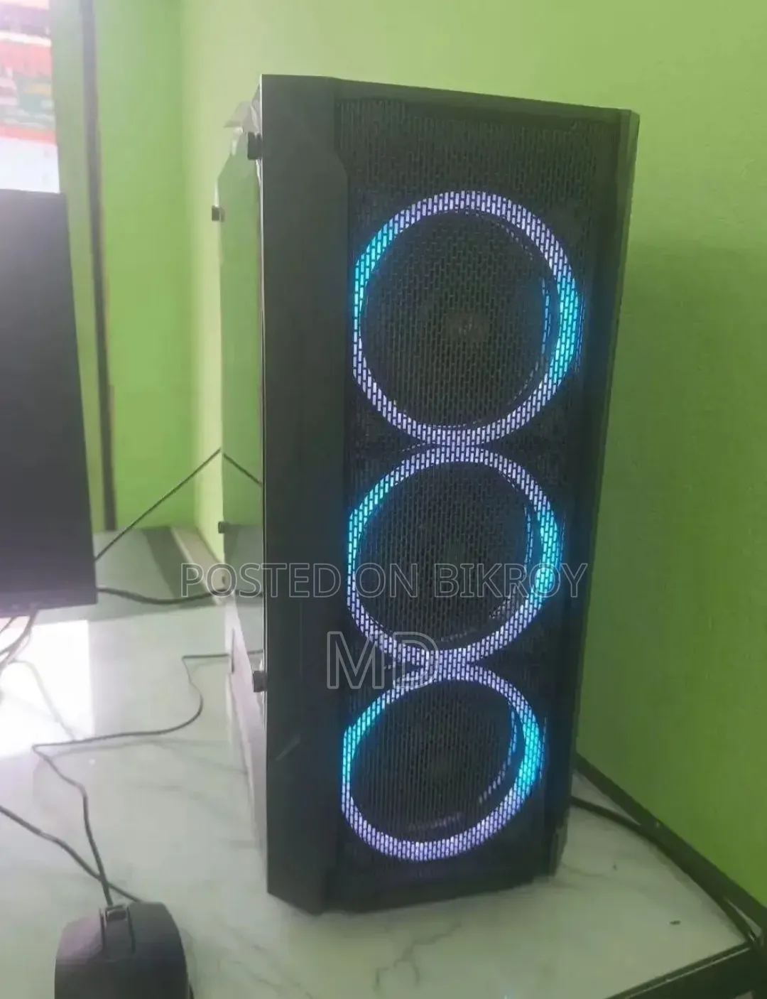 Desktop Computer 8GB Intel Core i5 SSD 256GB