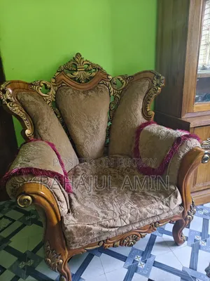 Victoria Sofa