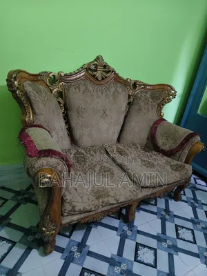Victoria Sofa