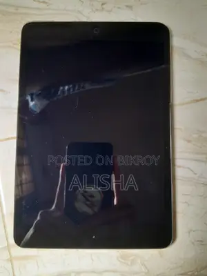 Apple iPad 5 (2022) 4 GB Black
