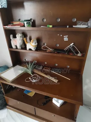 Furniture Tak